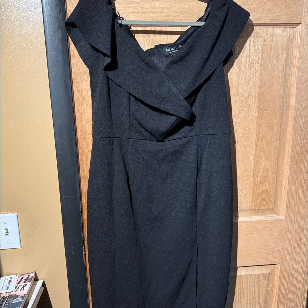 Black Asymmetrical Ruffled One Shoulder Cocktail Dress